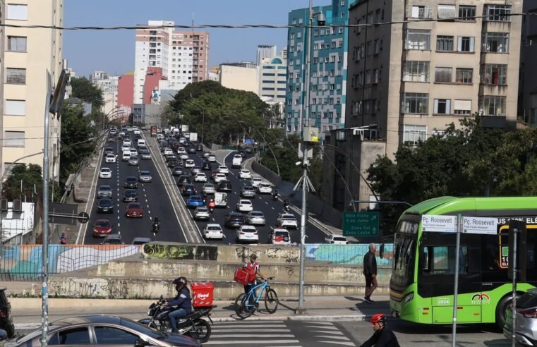 Rodízio de veículos volta a partir desta quinta-feira (19) em SP