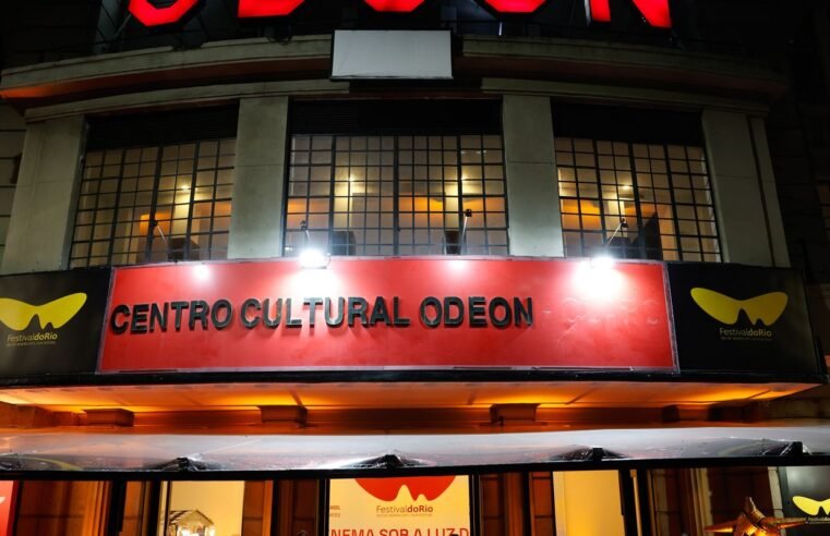 Aos 100 anos, Odeon representa resistência do cinema de rua no Rio