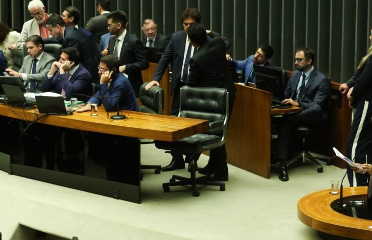 Câmara aprova em segundo turno PEC da Segurança Pública