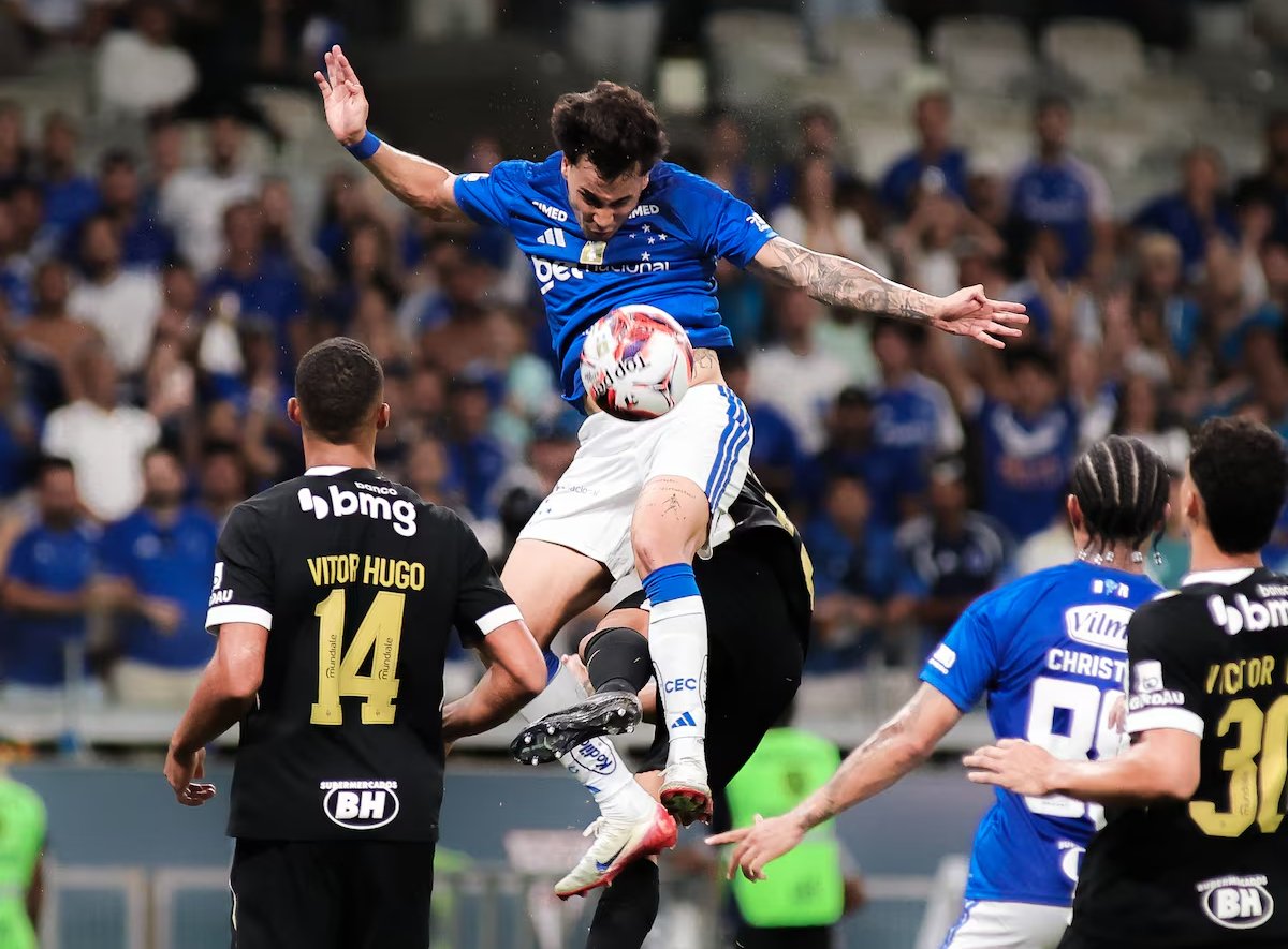 Cruzeiro vence Atlético e conquista o Campeonato Mineiro após sete anos
