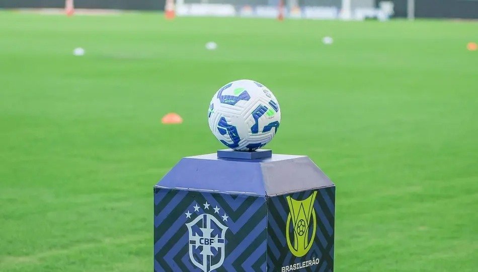 Deputado propõe debate sobre crises nas ligas do futebol brasileiro