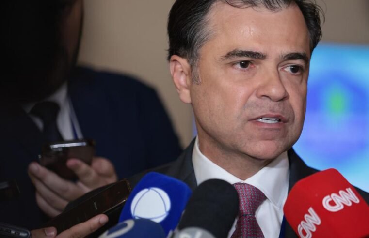 Diretor-geral da Aneel critica Enel por evitar processo de caducidade