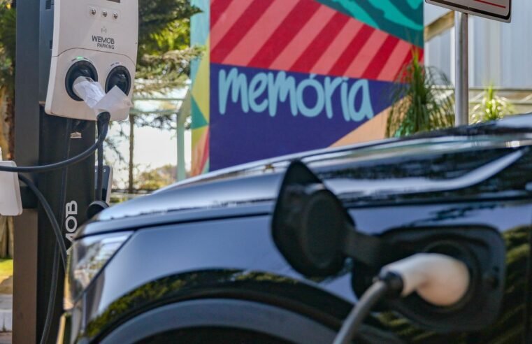 Emplacamentos de veículos avançaram em fevereiro, aponta Fenabrave