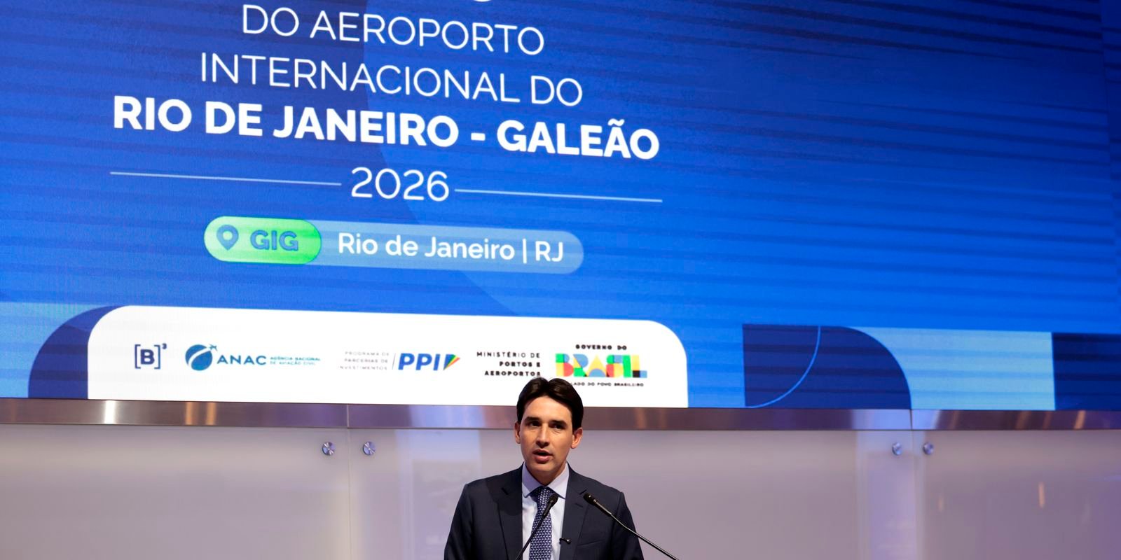 Expectativa é leiloar Aeroporto de Brasília em novembro, diz ministro