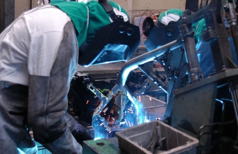 Governo zera tarifa de importação de 191 bens de capital e informática