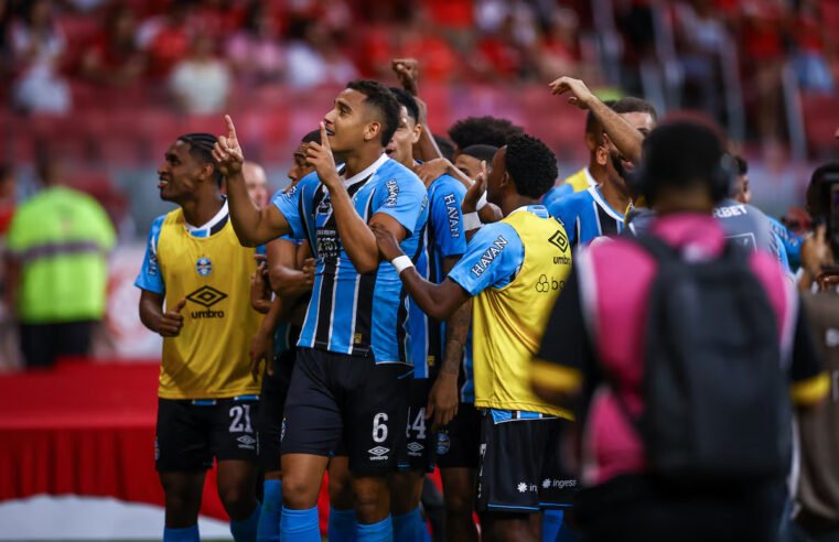 Grêmio empata com o Inter no Beira-Rio e comemora o 44º título do Campeonato Gaúcho