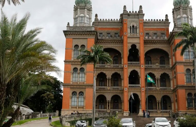 Hospitalizações por Influenza A têm aumentado no país, informa Fiocruz