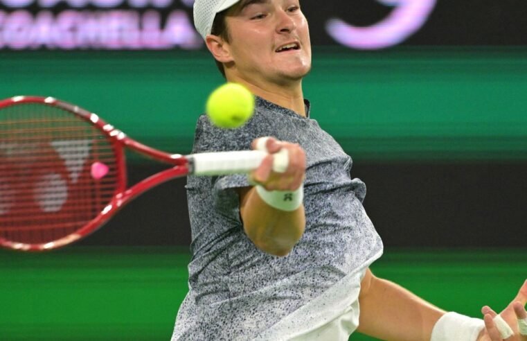 João Fonseca deixa Indian Wells mais confiante, após embate com Sinner