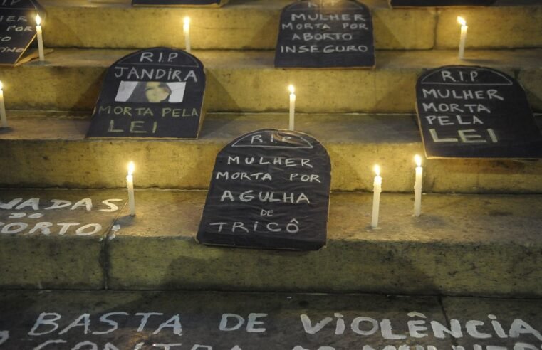 Pela Vida das Mulheres: atos do 8 de março ocupam ruas pelo Brasil