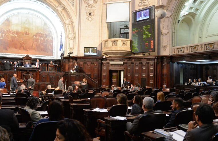 TRE-RJ marca para terça recontagem de votos após cassação de Bacellar