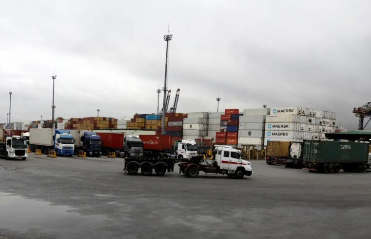 Tarifaço americano teve efeito “pontual” na economia, diz IBGE