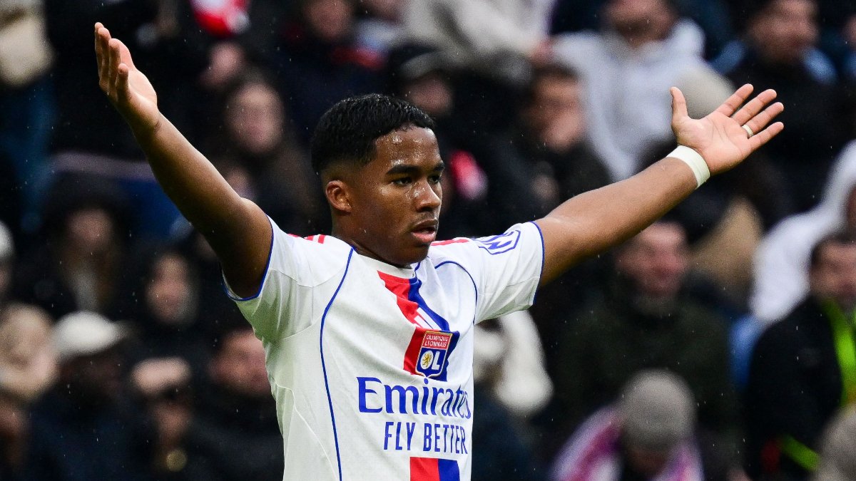 ‘Elite Mundial’: Endrick encanta imprensa internacional após mais uma boa atuação pelo Lyon