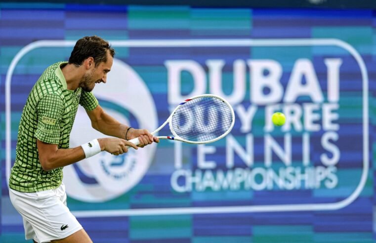 ‘Grande maioria’ dos tenistas retidos em Dubai conseguiu sair, diz ATP