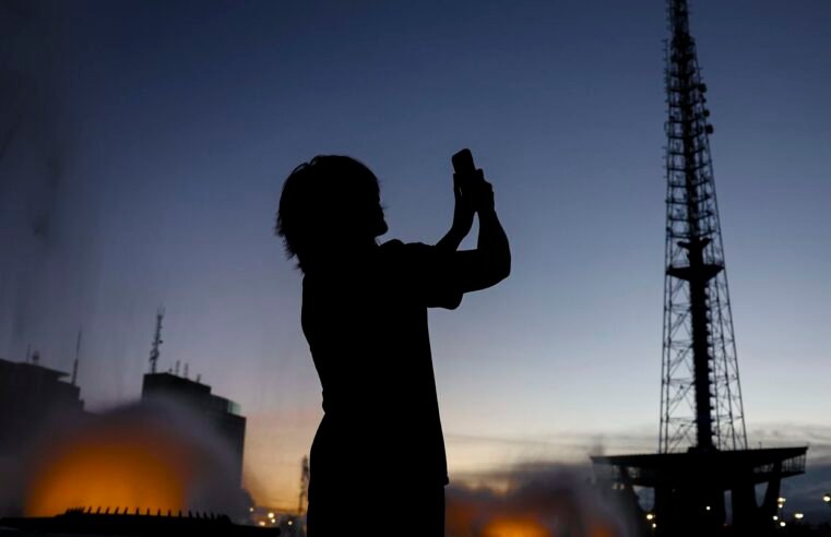 Artistas traduzem Brasília sem precisar de palavras 