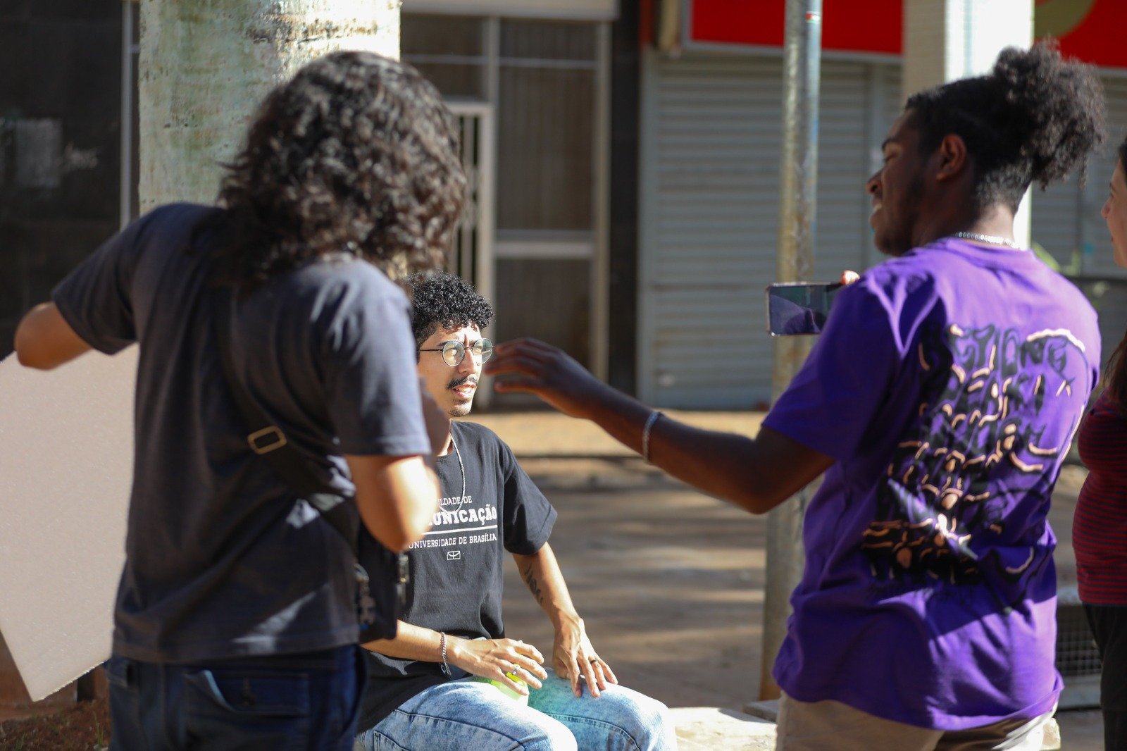 Curso gratuito capacita produtores culturais do DF em audiovisual com celular