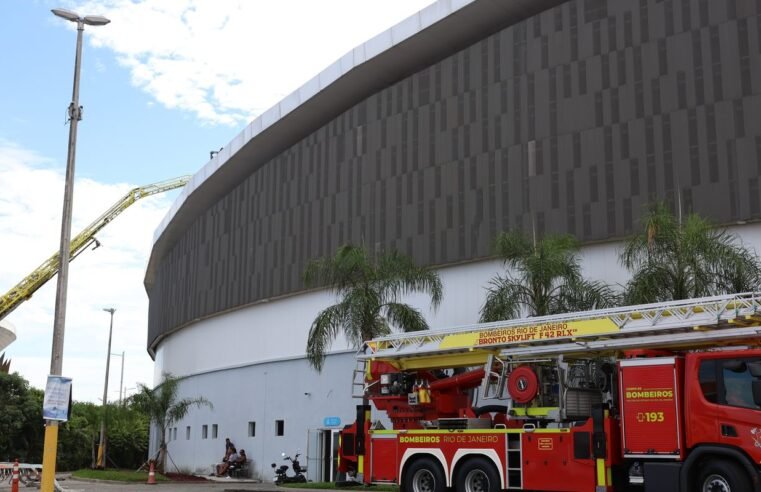 Defesa Civil do Rio interdita parte do Velódromo atingido por incêndio