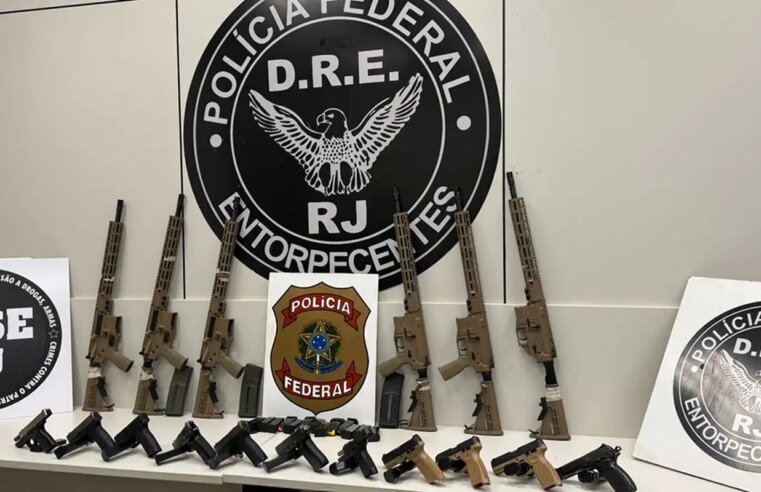 Em duas ações na Via Dutra, PF apreende 10 fuzis e 12 pistolas
