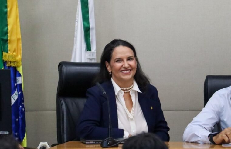 Indicação de Diana de Almeida Ramos para procuradora-geral do DF é aprovada por unanimidade