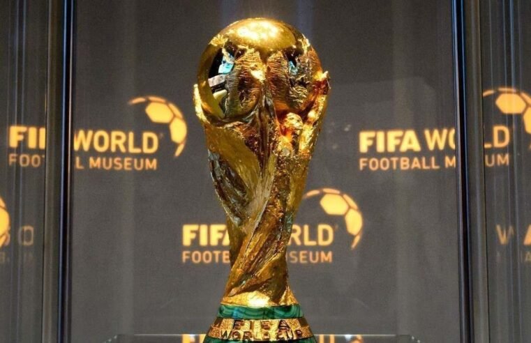 Infantino confirma que Irã disputará Copa do Mundo nos Estados Unidos