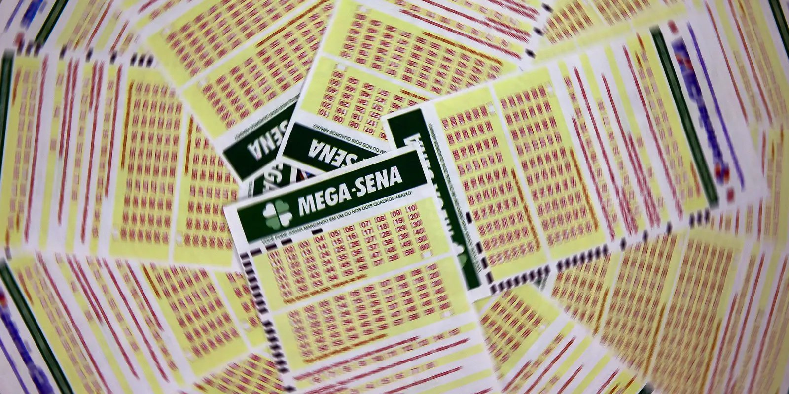 Mega-Sena sorteia nesta terça-feira prêmio acumulado em R$ 15 milhões