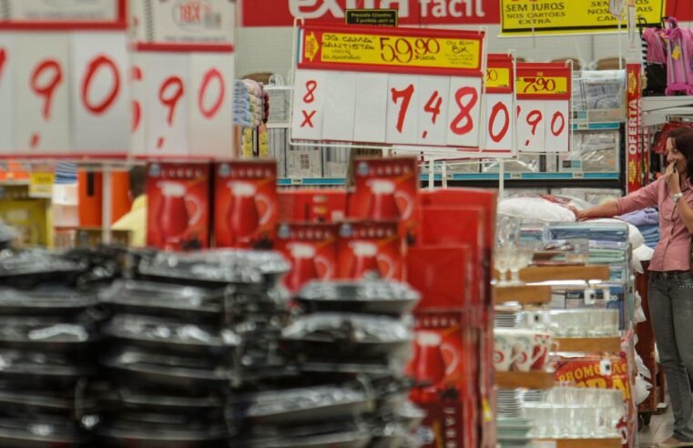 Mercado eleva previsão da inflação para 4,36% este ano