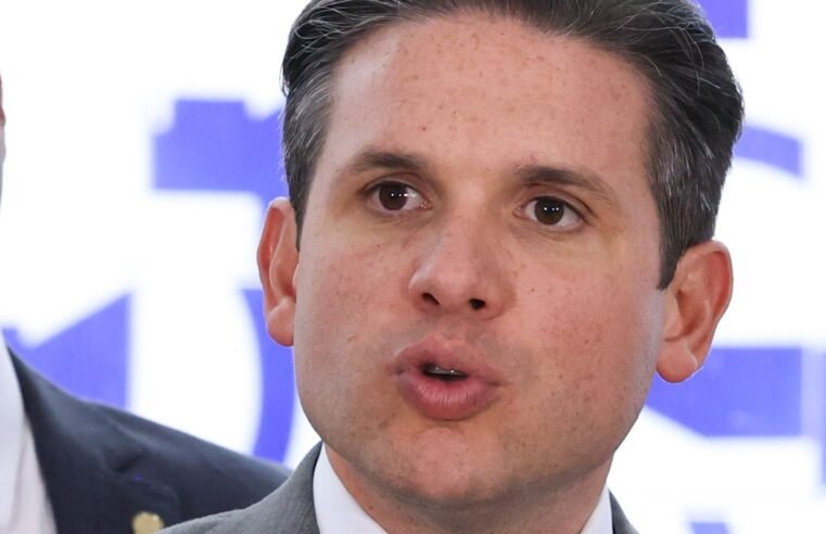 Motta diz que fim da escala 6×1 será debatida por meio de PEC