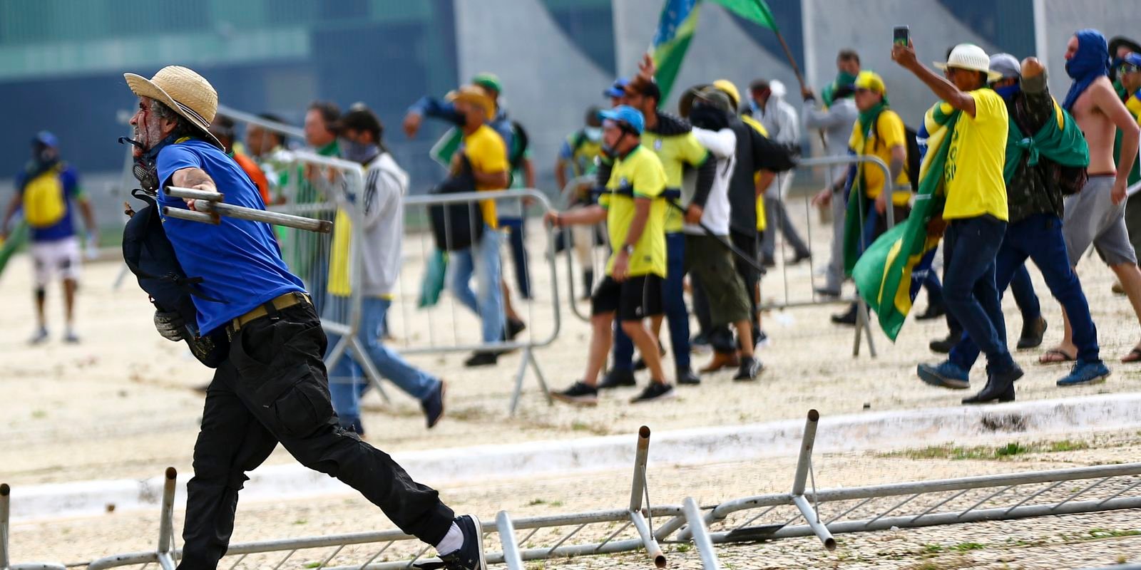 Organizações sociais criticam derrubada de veto ao PL da Dosimetria