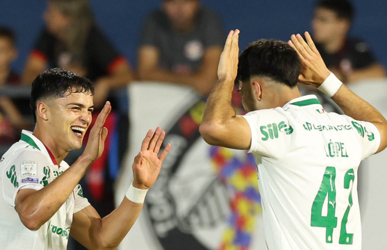 Palmeiras derrota Bragantino para manter liderança no Brasileiro