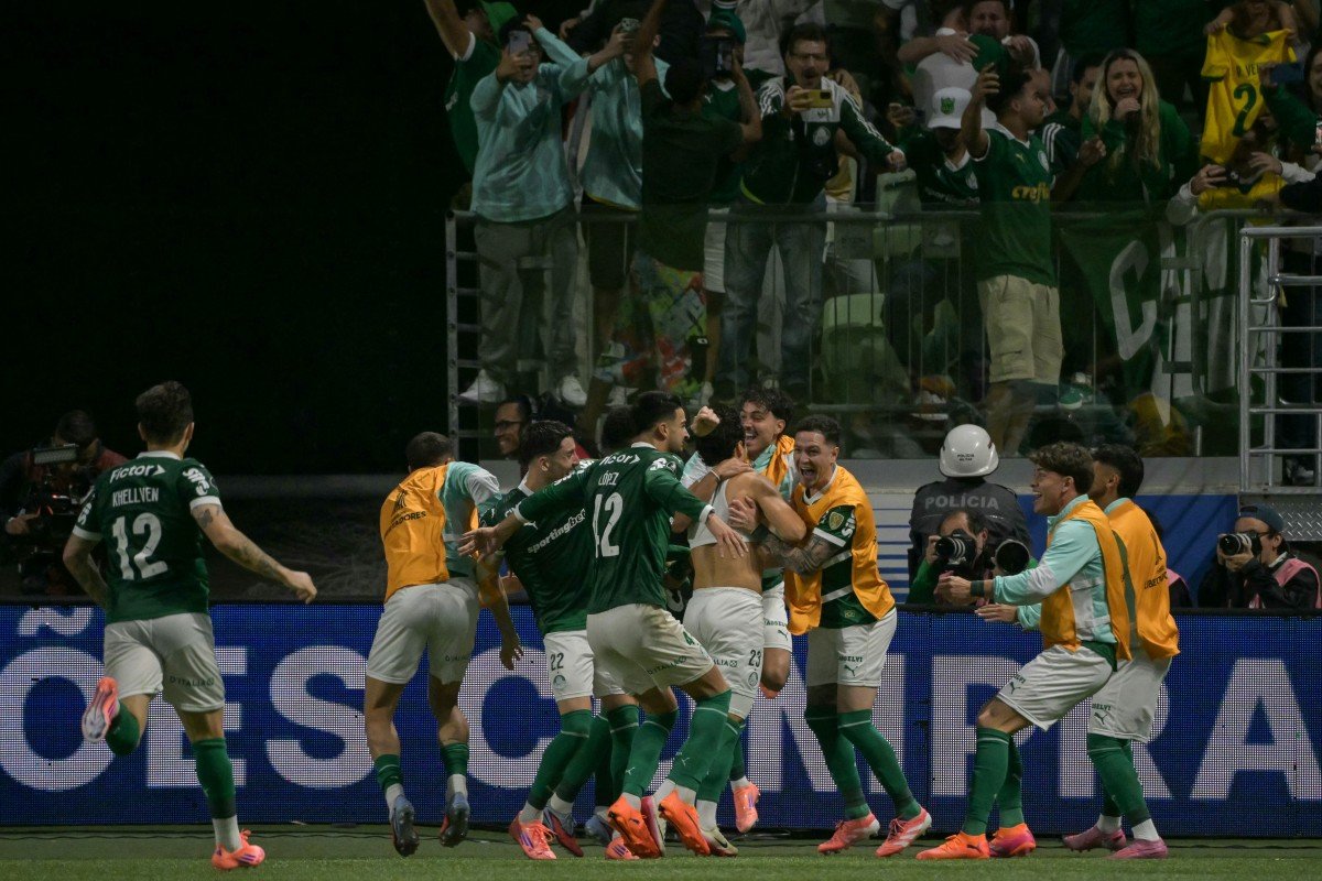 Palmeiras derrota Jacuipense por 3 a 0 e encaminha vaga nas oitavas da Copa do Brasil