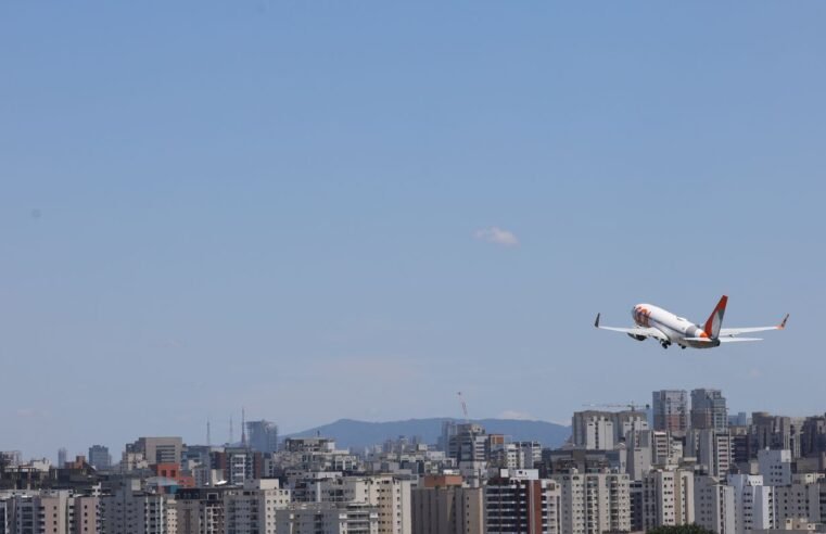 Petrobras anuncia que vai parcelar reajuste do querosene de aviação