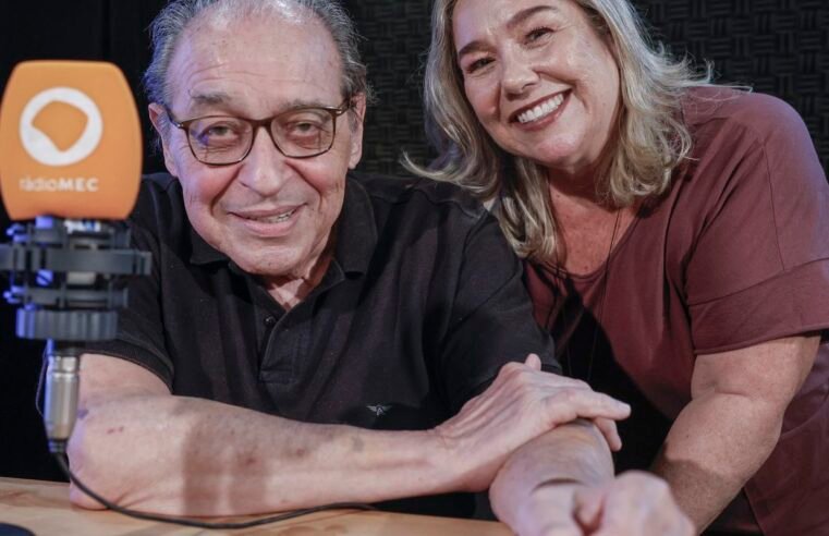 Rádio MEC: Nova temporada do Conversa com o Autor recebe Ruy Castro