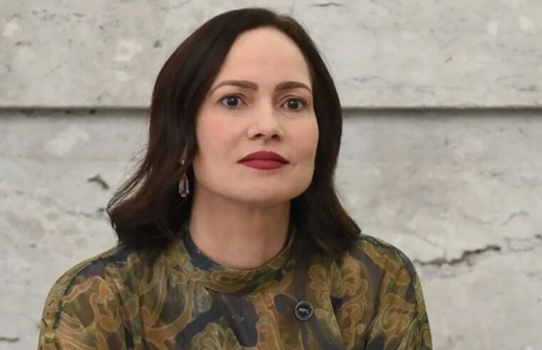 Servidora Ana Cristina Viana assume comando do INSS