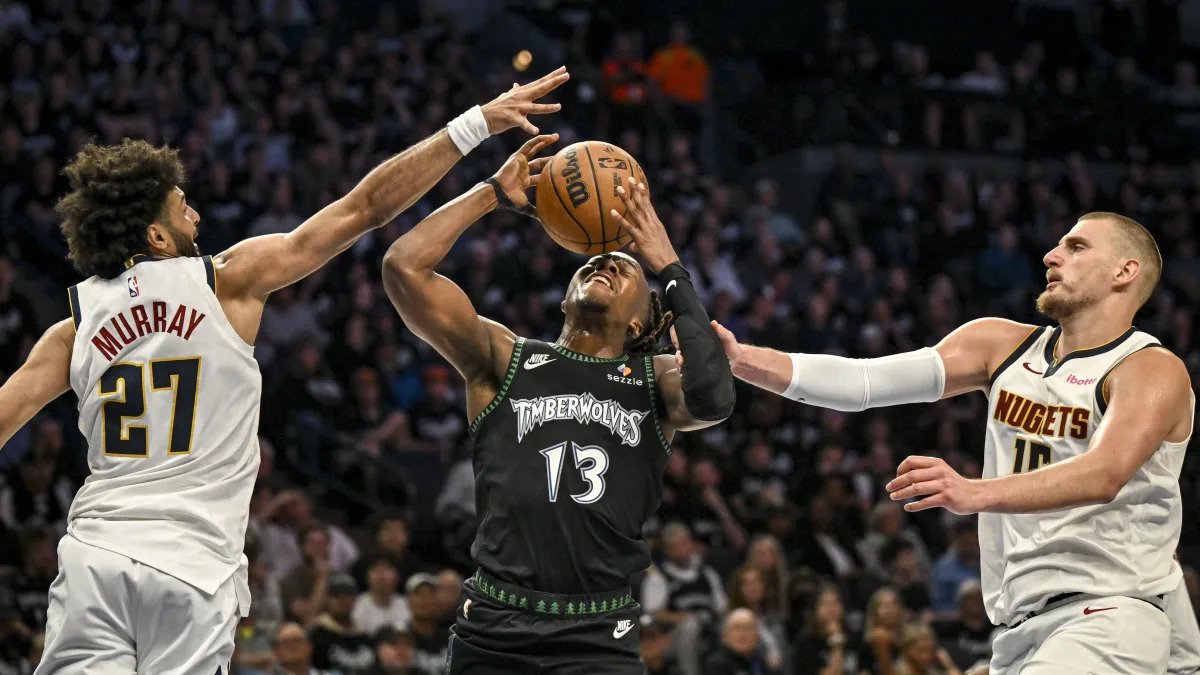 Timberwolves dominam defesa, atropelam Denver Nuggets e abrem 2 a 1 na série