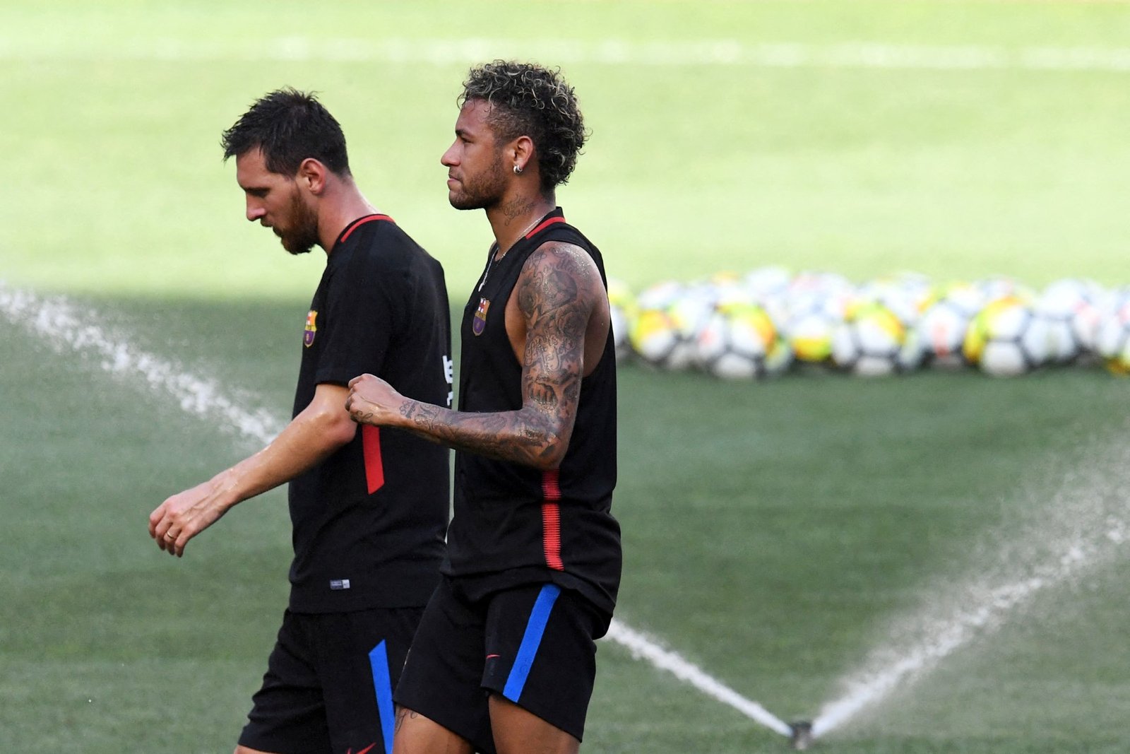 Xavi coloca Neymar como o mais próximo de Messi que viu jogar: ‘Não vi nenhum tão parecido’