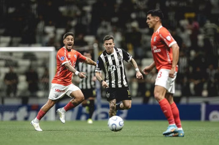 Atlético-MG vence Cienciano e fica perto das oitavas da Sul-Americana