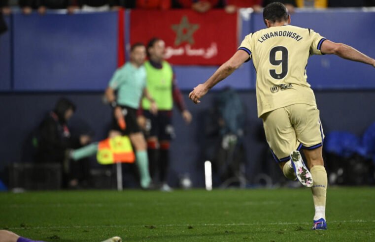 Barcelona acorda no final, vence o Osasuna e pode ser campeão no domingo