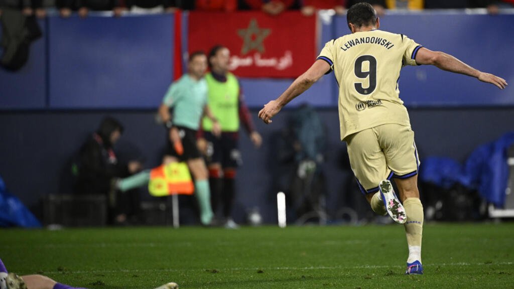 Barcelona acorda no final, vence o Osasuna e pode ser campeão no domingo