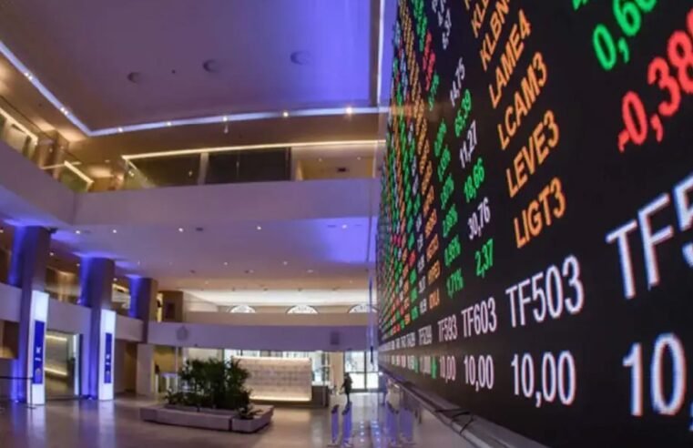 Bolsa atinge menor nível desde janeiro com exterior e tensão política