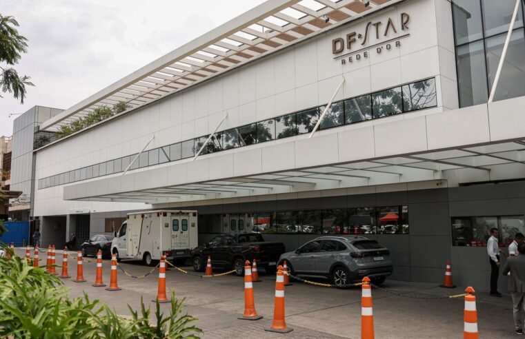Bolsonaro é internado para cirurgia no ombro em Brasília