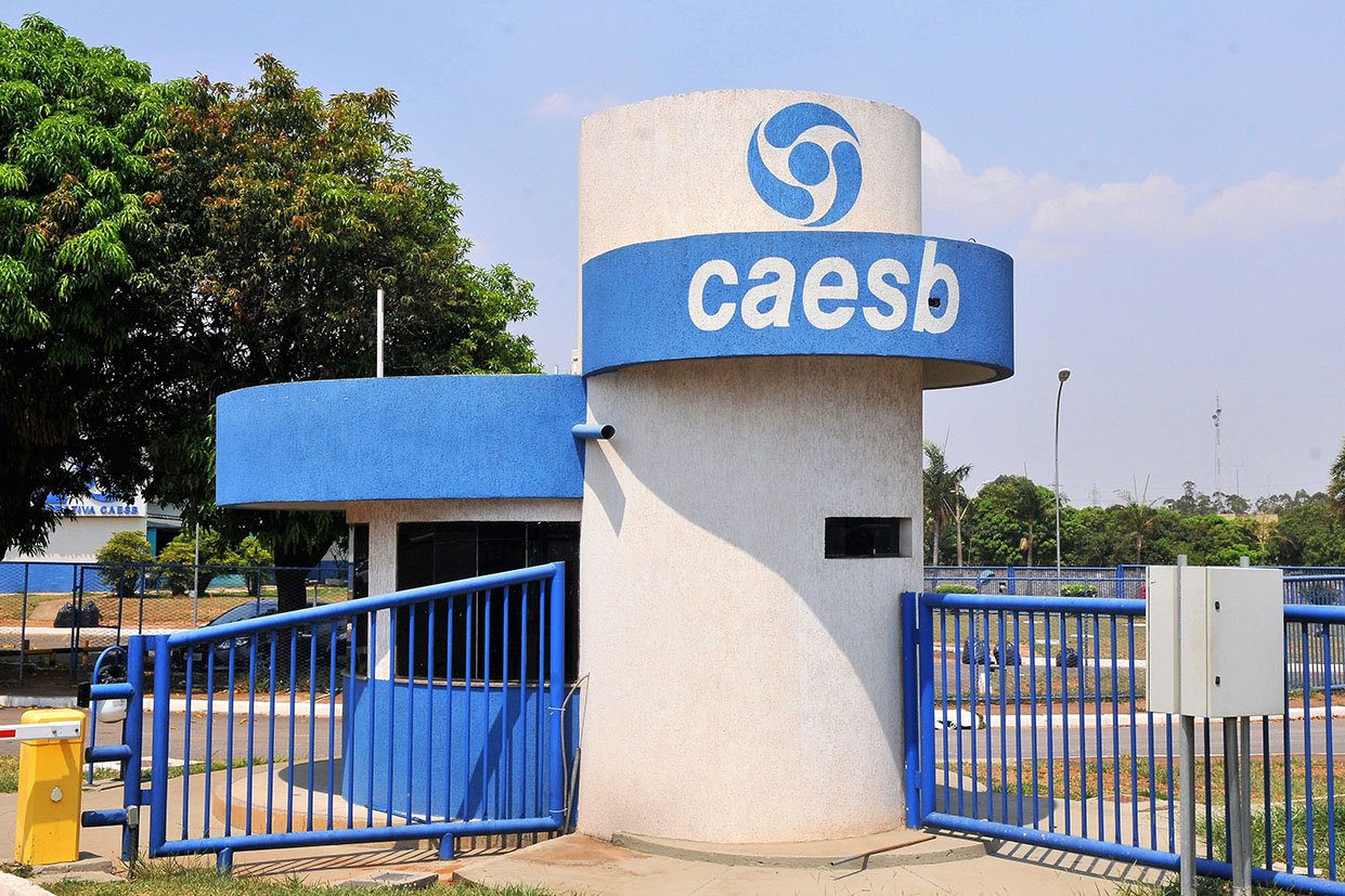 Caesb faz manutenção e suspende água no Riacho Fundo nesta quinta