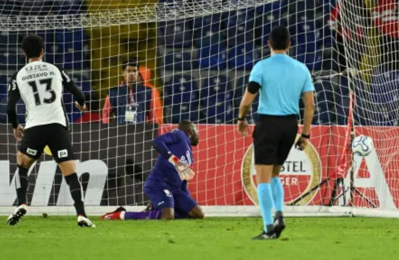 Corinthians arranca empate no fim (1-1) contra o Santa Fe na Libertadores