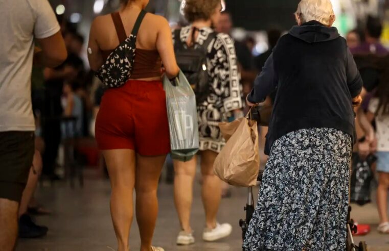 Defeitos em calçadas fazem 42% dos idosos terem medo de cair