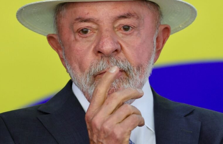 Detenção de ativista brasileiro em Israel é injustificável, diz Lula
