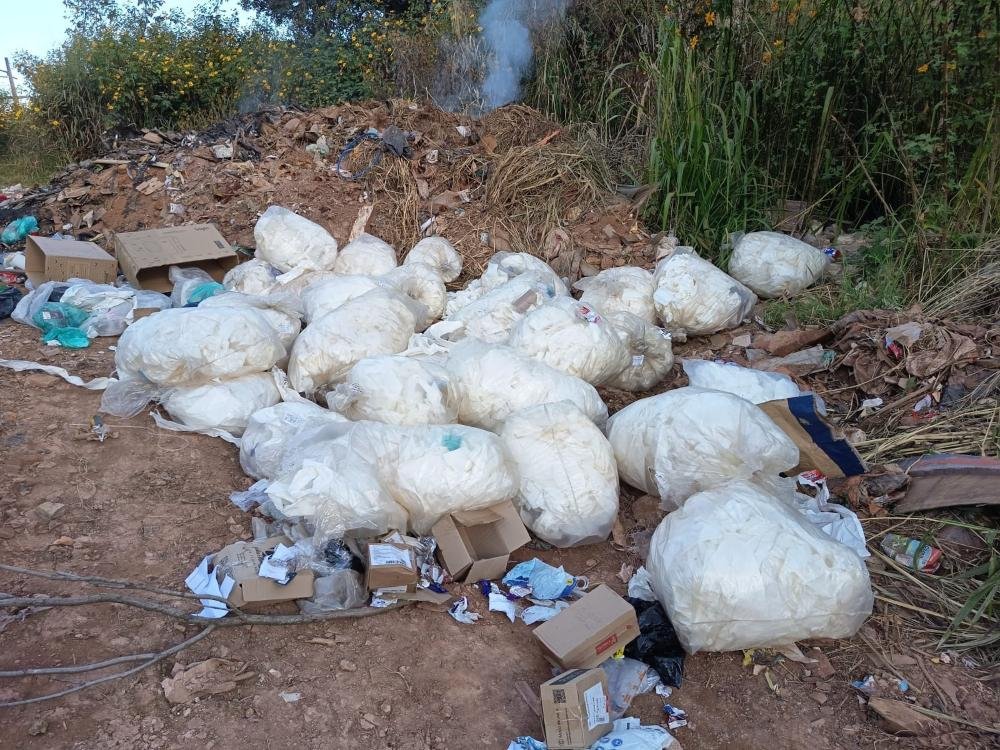 Fábrica no Gama é multada em R$ 30,5 mil por descarte irregular de resíduos