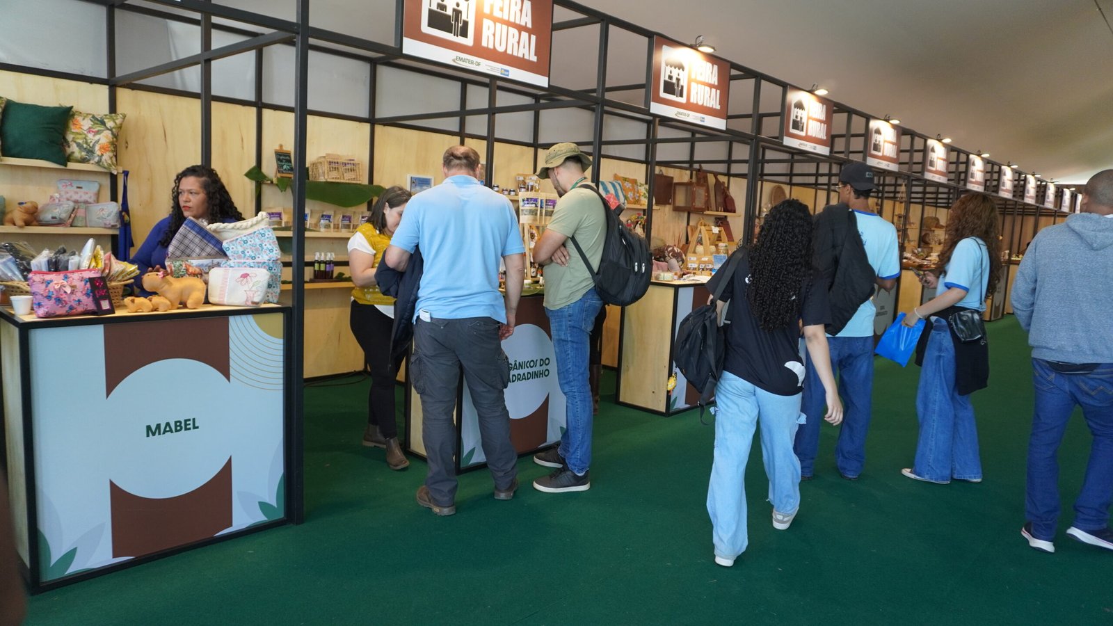 Feira Rural da Emater-DF reúne cerca de 60 expositores na AgroBrasília 2026
