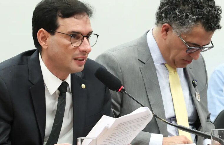 Fim da escala 6×1: relator propõe que um dia de folga seja no domingo
