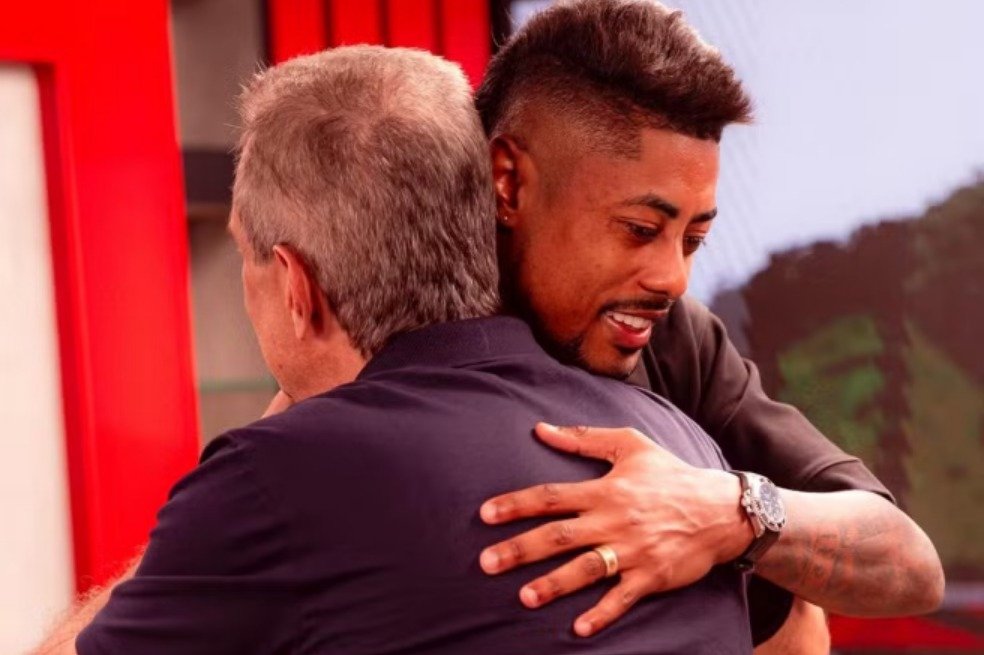 Flamengo anuncia busto para Bruno Henrique em novembro