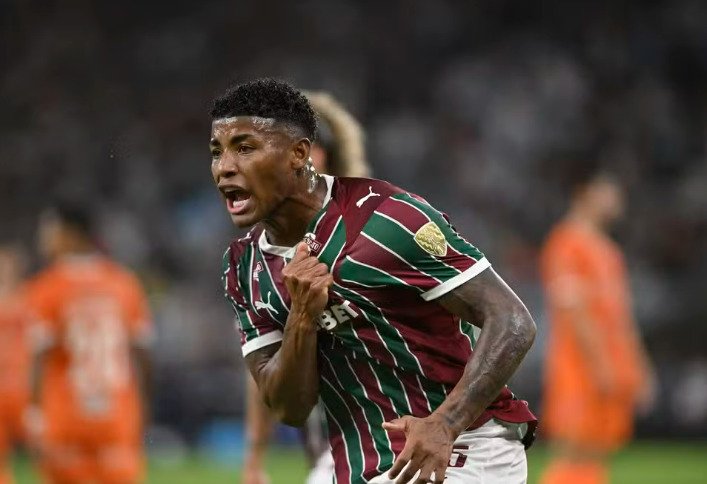 Fluminense vence no Maracanã e avança às oitavas da Libertadores com ajuda argentina
