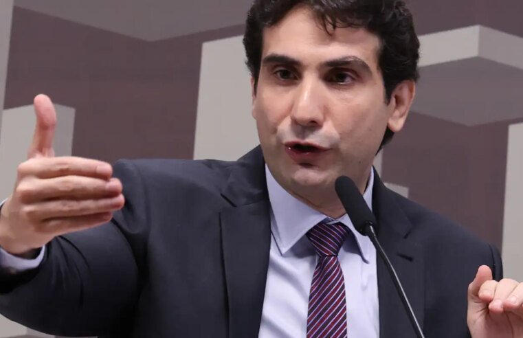 Galípolo descreve ação do Master que chamou atenção do Banco Central