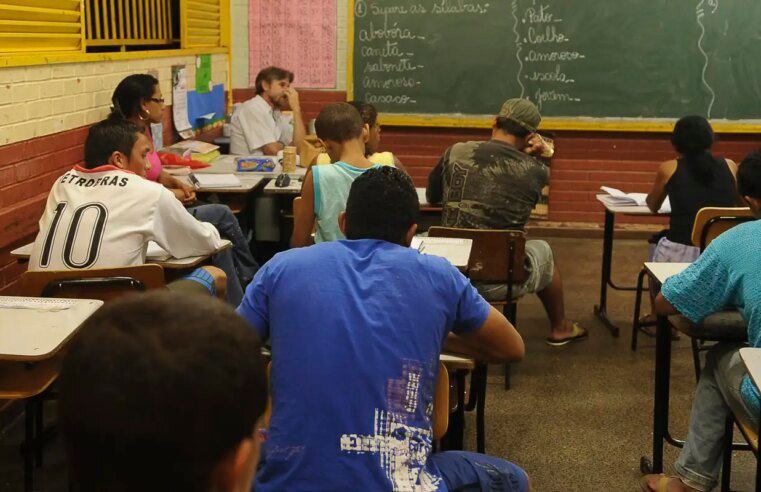 Governo paga R$ 12 mil a projetos para jovens em áreas vulneráveis